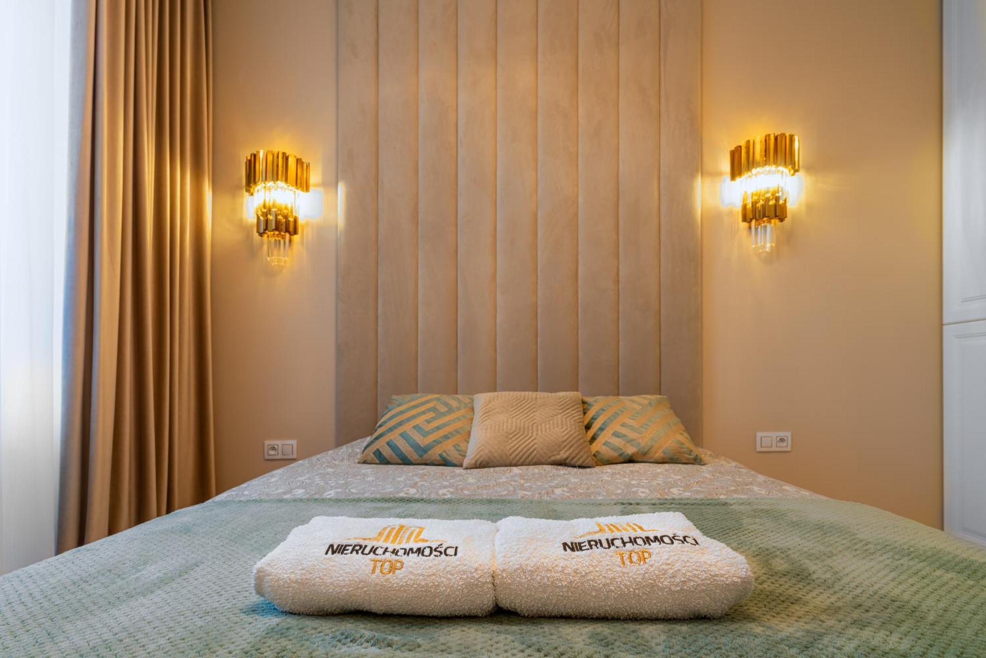 Apartament Versace Jana Pawla Wrocław Eksteriør billede